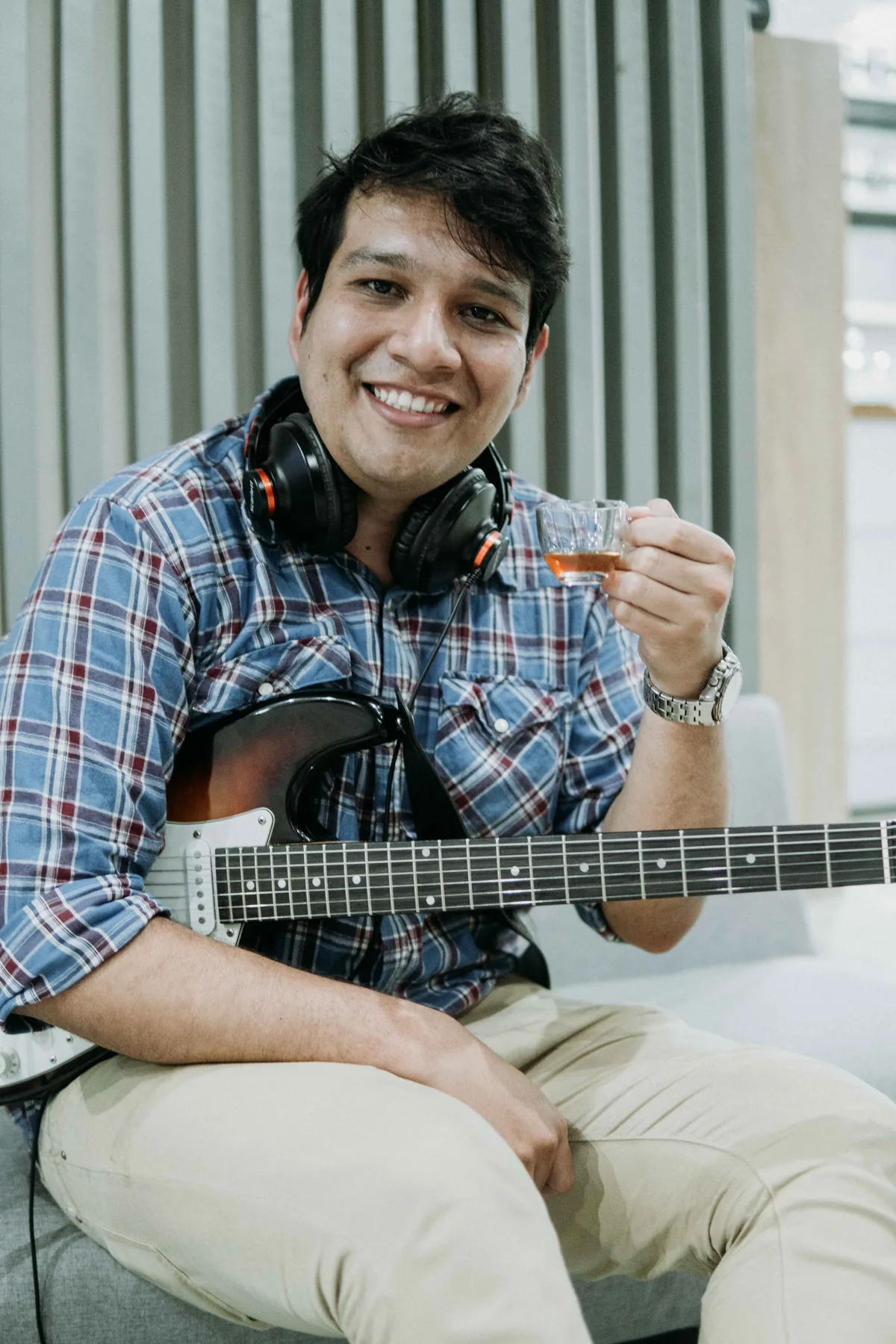 Luis Betancourt guitarist between takes in the studio